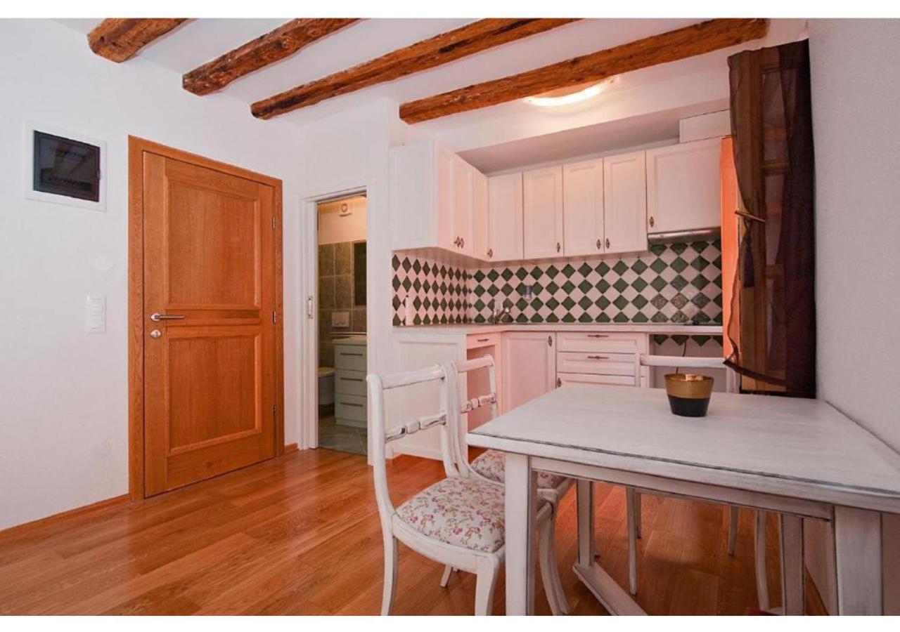 San Cristoforo Accommodations Rovinj - Garzotto Eksteriør bilde