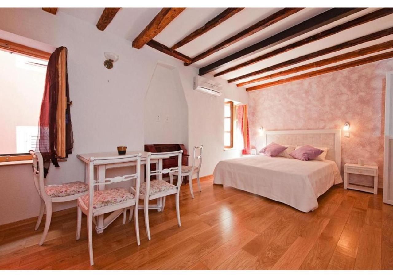 San Cristoforo Accommodations Rovinj - Garzotto Eksteriør bilde